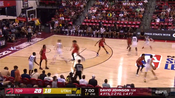 0023uzJ9ly1h464aojo1uj60ru0fogp902.jpg